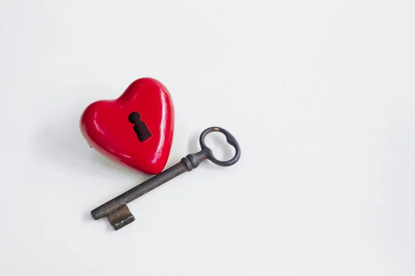 Red Heart Lock Next Old Key Isolated White Background — Stock Photo, Image