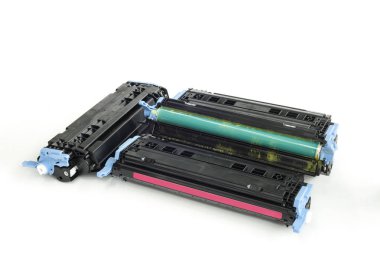 İzole edilmiş beyaz arkaplandaki fişeğin ayrıntıları.