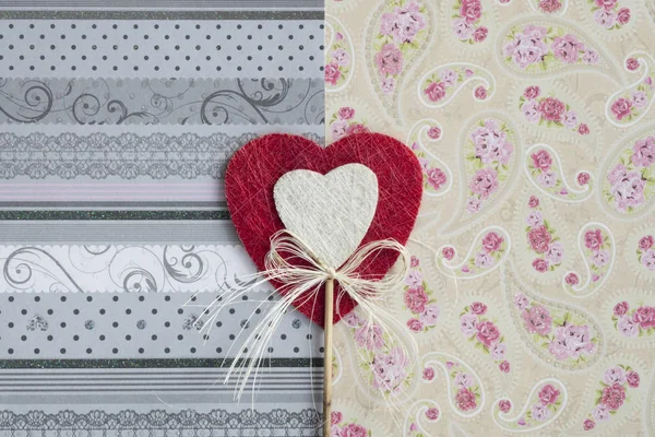 White Red Heart Placed Colorful Decorative Background Papers — ストック写真