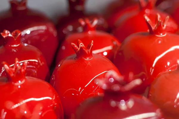 Detail Red Pomegranates Made Ceramic Focusing One — Stock Fotó