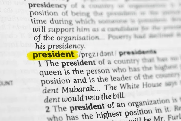 突出英语单词 President 及其在字典中的定义 — 图库照片