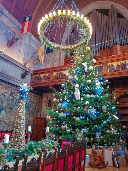 Κτήμα Μπίλτμορ Τραπεζαρία Χριστουγεννιάτικο δέντρο — Φωτογραφία Αρχείου