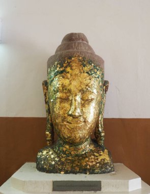 Ayutthaya döneminde Buda başkanı, Mongkhon Bophi sergilenen