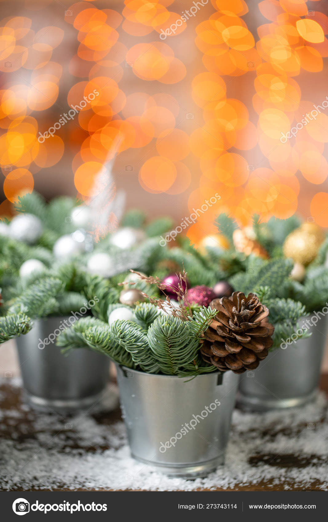 small christmas arrangements