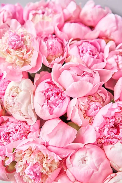 Floral carpet or Wallpaper. Beautiful Pink peony flower for catalog or online store. Floral shop concept . Beautiful fresh cut bouquet. Flowers delivery — Stock Photo, Image