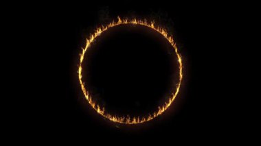 Siyah zemin üzerinde dinamik dairesel ateş etkisi, parlayan alevler ve kıvılcımlar mükemmel bir ateş çemberi oluşturuyor, VFX, animasyonlar ve hareketli grafikler için ideal..,