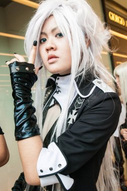 Bangkok, Tayland - 30 Ağustos 2008: Siam Pagagon, Bangkok önünde bir cosplay Festivali sırasında güzel bir genç kız portresi