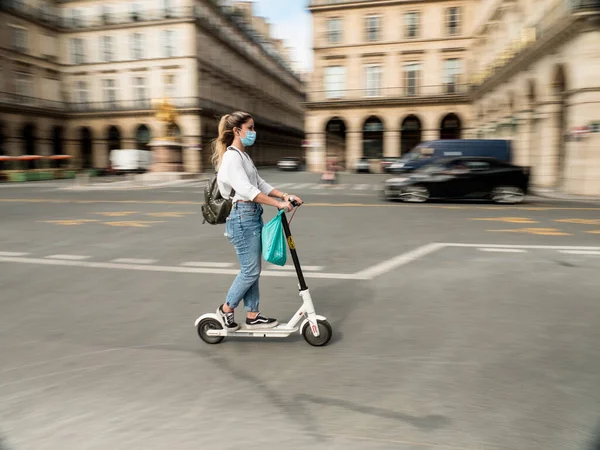 Parijs Frankrijk September 2020 Meer Mensen Gebruiken Fiets Elektrische Scooter — Stockfoto