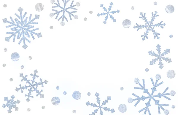 Снежинка Разрезанная Белом Фоне Изолированная — стоковое фото