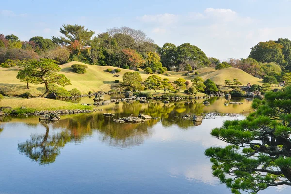 Kumamoto Japan November 2018 Suizenji Trädgård Landskap Sett Från Andra — Stockfoto