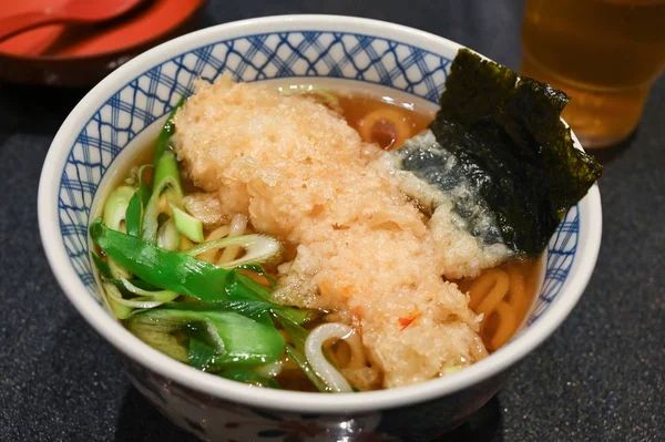 Tempura udon with soup, Japanese food — Stock Photo, Image
