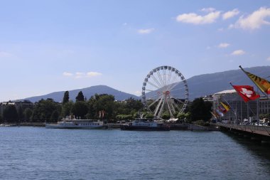 Geneva dönme dolap.