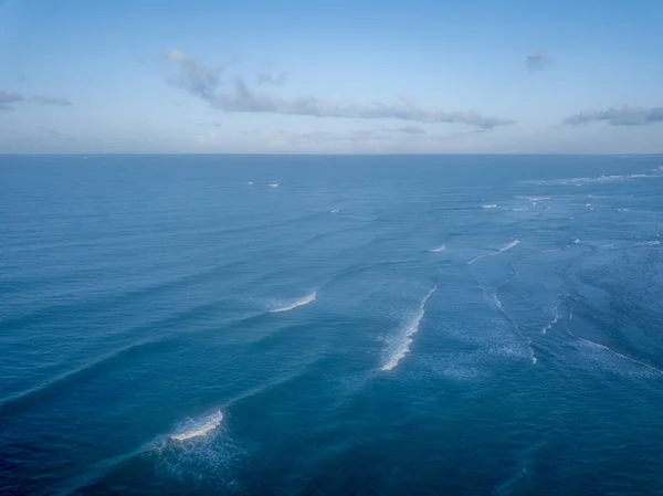 Drone picture of waves on the Indian ocean. — Stock Photo, Image