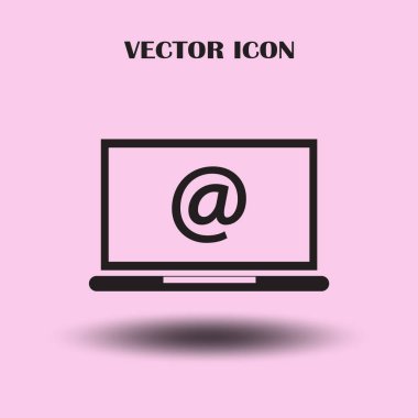 Laptop ekran üzerinde zarf e-posta ile. E-posta pazarlama, internet reklam kavramları. Düz vektör çizim.