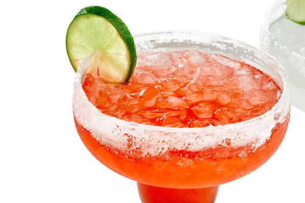 Nahaufnahme Eines Schönen Roten Cocktails Einem Glas Mit Eis Auf — Stockfoto