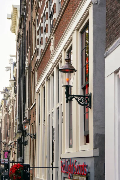 Amsterdam Nederland September 2015 Gevel Van Het Gebouw Het Red — Stockfoto