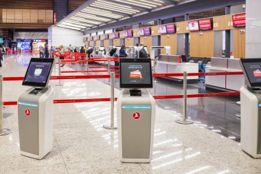 Kendi kendine elektronik check-in için yeni terminaller 