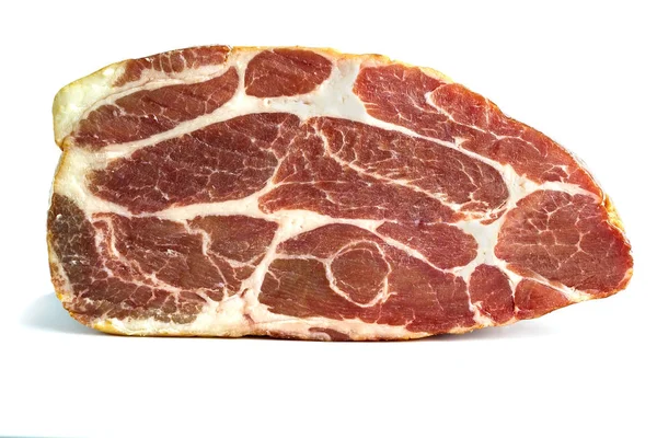 Un grande pezzo di carne affumicata in un taglio — Foto Stock