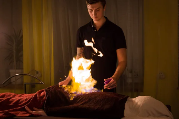 Chinese fire massage and therapy — Stock Photo, Image