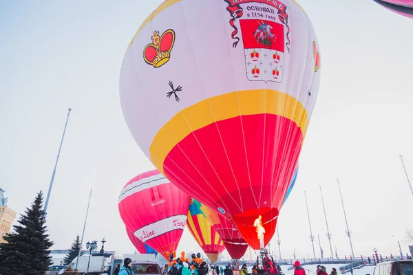 Mass-start no festival de balões de ar quente — Fotografia de Stock