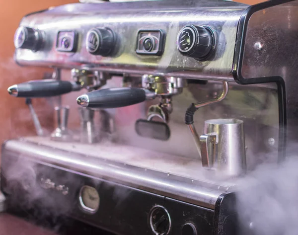 street coffee maker winter steam