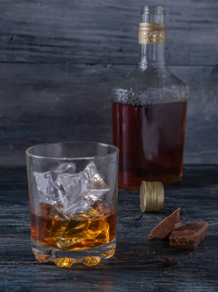 Bottle Glass Whiskey Ice Chocolate — Stock Photo, Image