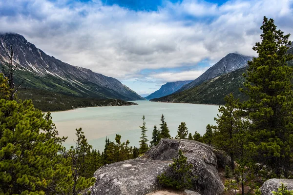 Bennett Lake Canada Een Afbeelding Van Bennett Lake Bij Carcross — Stockfoto