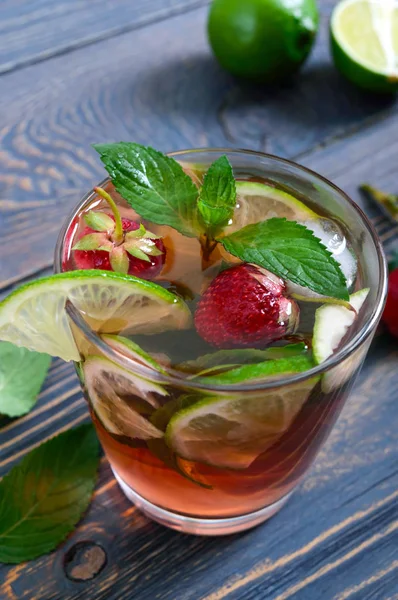 Fresh Cool Strawberry Mojito Glass Wooden Table — Stock Photo, Image