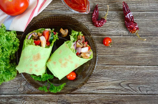 Burrito Chicken Vegetables Mushrooms Pita Bread Spinach Wooden Table Mexican — Stock Photo, Image