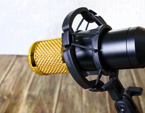 Condenser gold microphone with plastic \