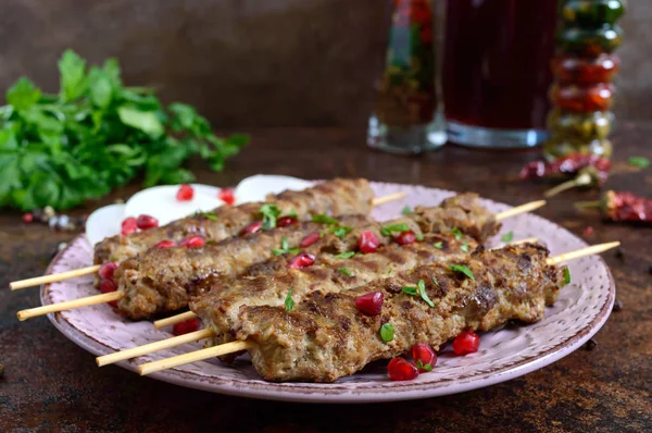Lula Kebab Traditional Arabic Dish Meat Shashlik Wooden Skewers — Stock Photo, Image