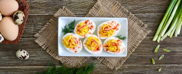 Deviled Ägg Läckra Förrätt Kokt Ägg Fyllda Med Äggula Senap — Stockfoto