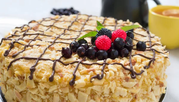 Классический Торт Наполеона Вкусный Праздничный Многослойный Десерт Слоеным Тестом Заварным — стоковое фото