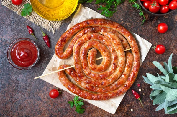 Delicious Homemade Sausages Baked Rings Skewers Cherry Tomatoes Oktoberfest Snack — Stock Photo, Image