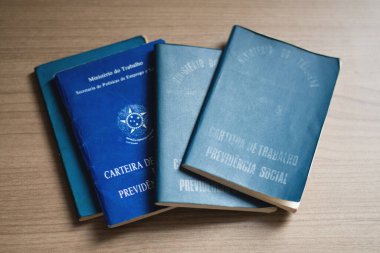 Brezilya çalışma kartı. Portekizce 