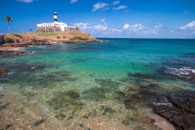 Barra Deniz Feneri 'nin manzarası. Salvador Bahia Brezilya 'dan kartpostal.