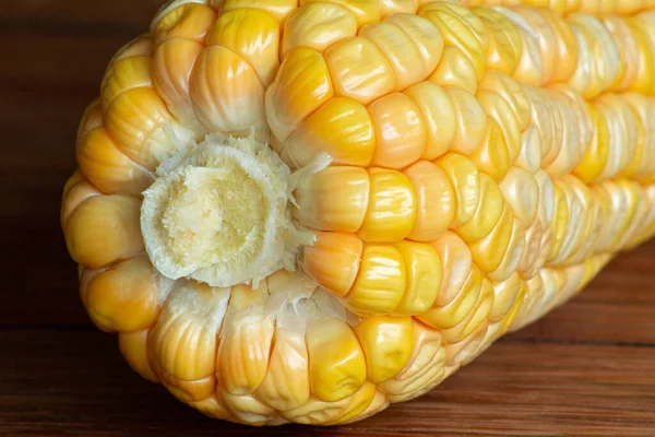 Corn Cob Dark Wooden Rustic Background Detail Texture Macro — Stock Photo, Image