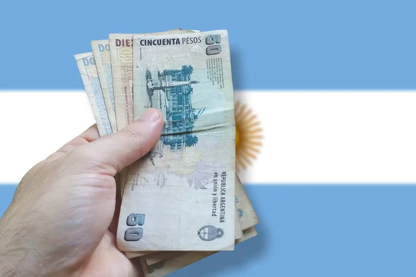 Mano Hombre Sosteniendo Dinero Argentino Billete Dinero Argentino Aislado Sobre —  Fotos de Stock