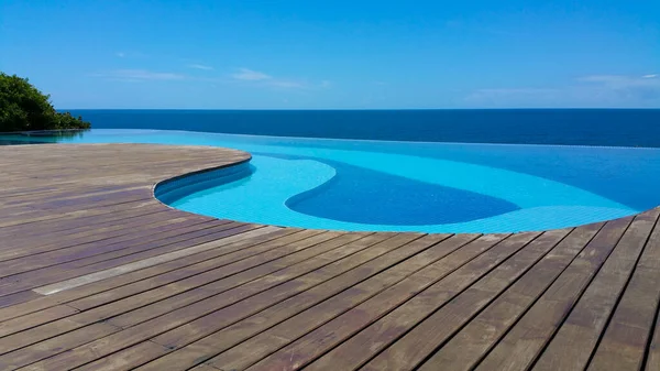 Infinity Pool Views Sea Blue Sky — Stock Photo, Image