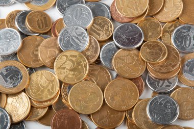 Gerçek para, Brezilya 'dan gelen para. Birkaç Brezilya sikkesiyle istifle