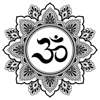 Kına Mehndi, dövme, dekorasyon için mandala şeklinde dairesel desende. Antik Hindu mantra OM ile oryantal tarzda Dekoratif süsleme Boyama kitabı sayfası.