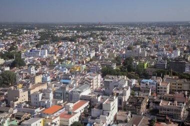 Tipik Hint şehir yukarıdan görünüm ev sahipliği yapmaktadır. Tiruchirappalli (Trichy), havadan görünümü. Tamil Nadu, Hindistan