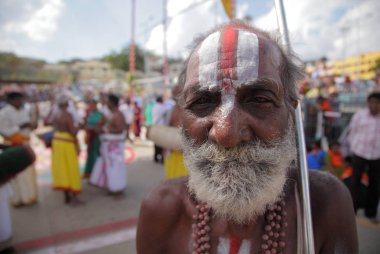 Yerel erkekte tanımlanamayan Andhra Pradesh eyaletinde, Tirumala, Hindistan 