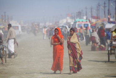 Yerel halkın Kumbh Mela festival Hindistan, Uttar Pradesh eyaletinde Allahabad yakınındaki