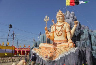 Shiva Tanrı Kumbh Mela Festival Allahabad, Hindistan, Uttar Pradesh eyaletinde yakınındaki