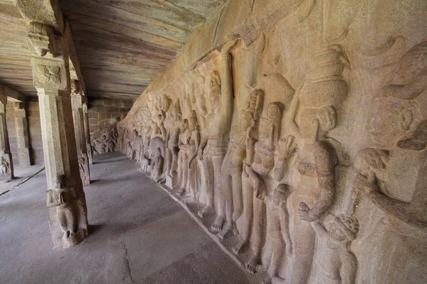 ママラプラム岩の彫像とマーマッラ プラム タミル ナードゥ州 インドの寺院 — ストック写真