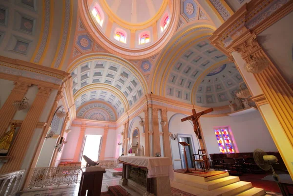 地域で ポンディシェリ の連合 ポンディシェリ連邦直轄地域 インドの教会 — ストック写真