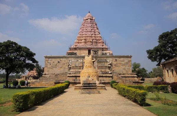 Gangai Konda Chozhapuram 的古老和金色的寺庙 Pllace 被佐拉的 Constucted 和控制着 Tamilnadu 州著名 — 图库照片