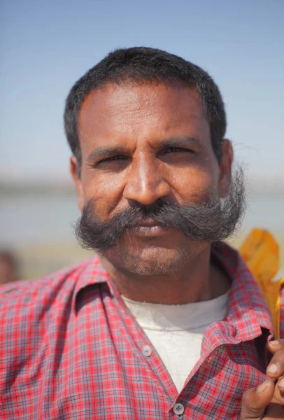 Homem Local Não Identificado Festival Kumbh Mela Perto Allahabad Índia — Fotografia de Stock