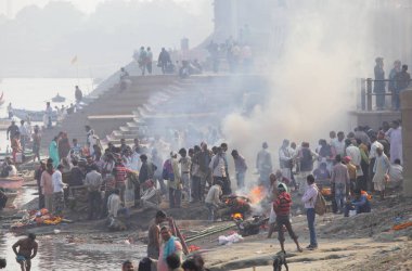  Varanasi bir kutsal Hint Ganga Uttra Pradesh, Hindistan kıyılarına şehridir.